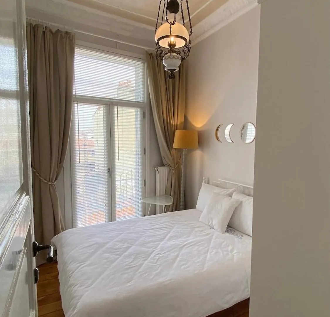 Beyoglu,Luxury,Historical,Newly Renovated,Istiklal Apartment Istanbul